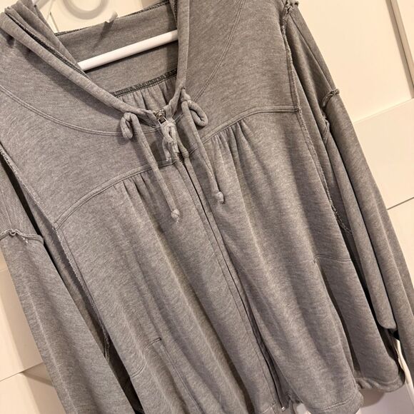 Free People Mesa Hoodie Zip Up Medium Gray Cute! - Picture 6 of 7